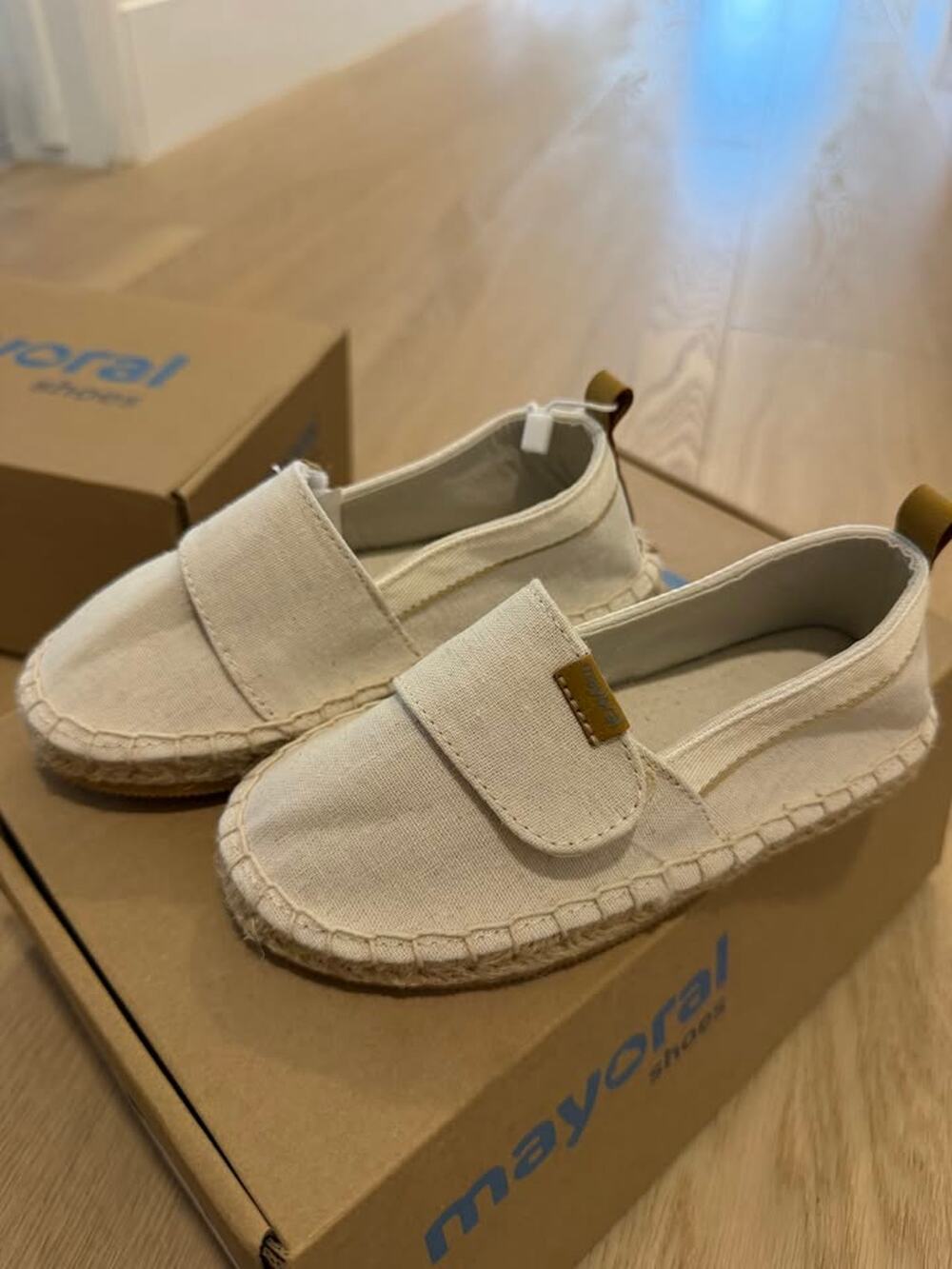 New with tags! Mayoral Boys velcro espadrilles Size 9us/ 26 eu